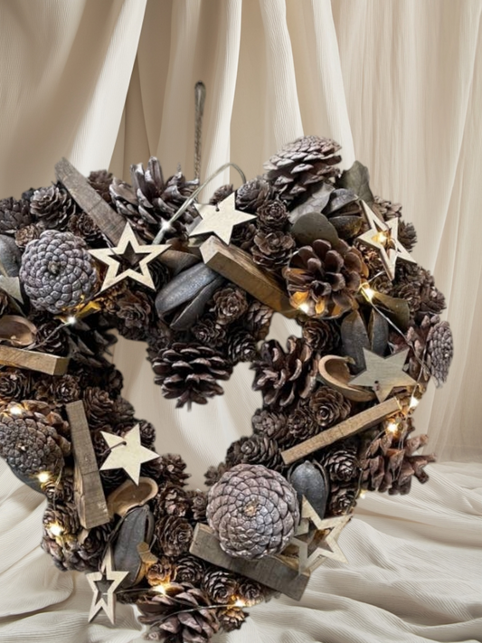 Natural Tone Cluster Wreath With LEDs